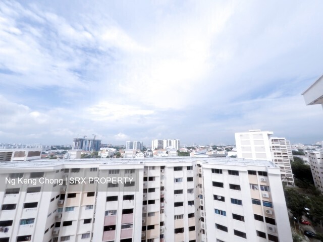Blk 703 Hougang Avenue 2 (Hougang), HDB 3 Rooms #545301791